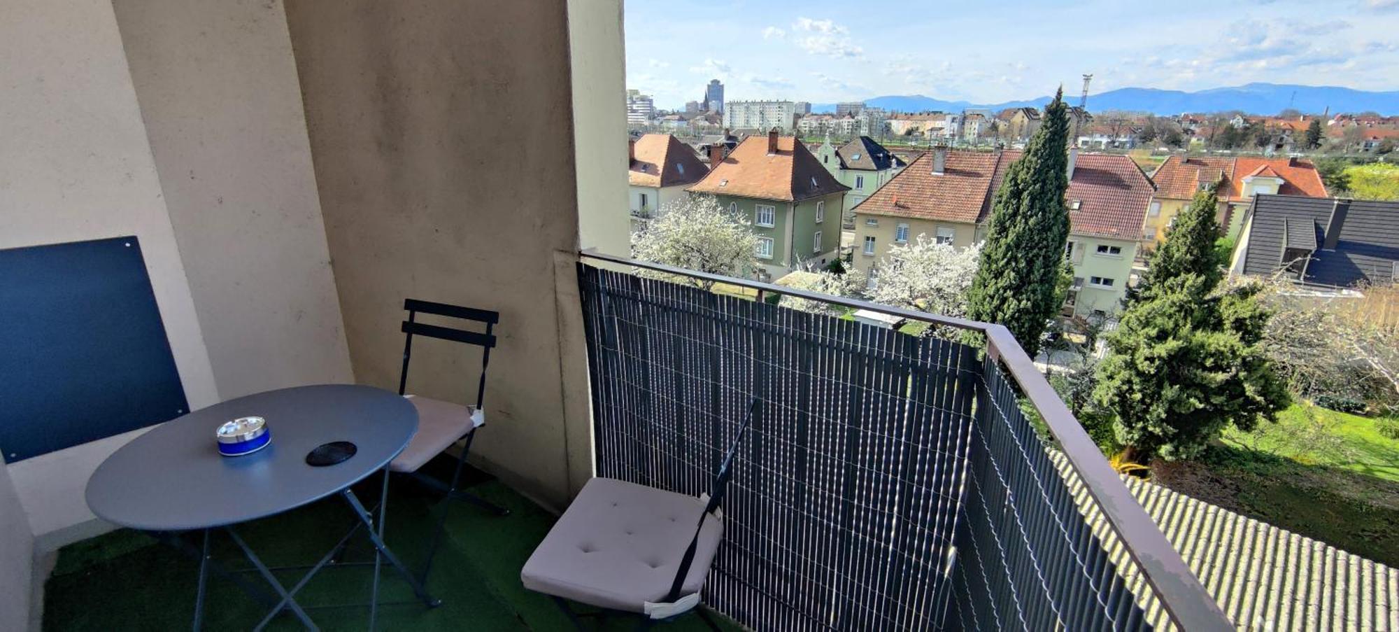 Agreable Et Spacieux Appartement Lumineux T4 Alsace Riedisheim Esterno foto