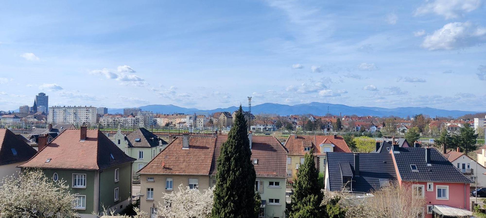 Agreable Et Spacieux Appartement Lumineux T4 Alsace Riedisheim Esterno foto